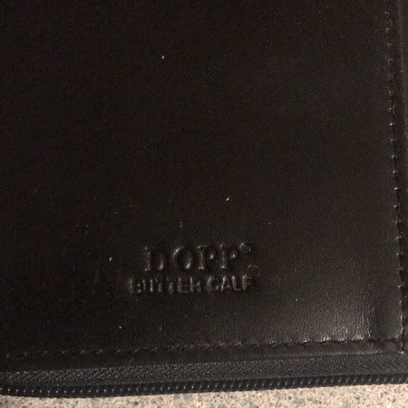 NWOT leather passport wallet - Picture 4 of 10